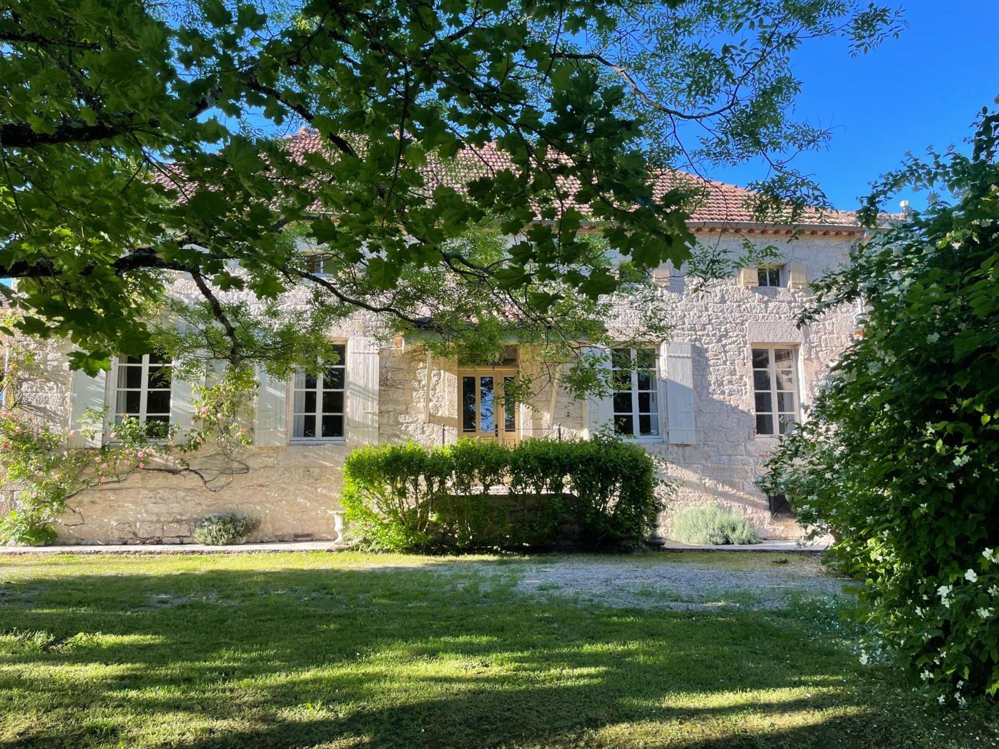 La Grange Du Barry Panzió Belveze Kültér fotó